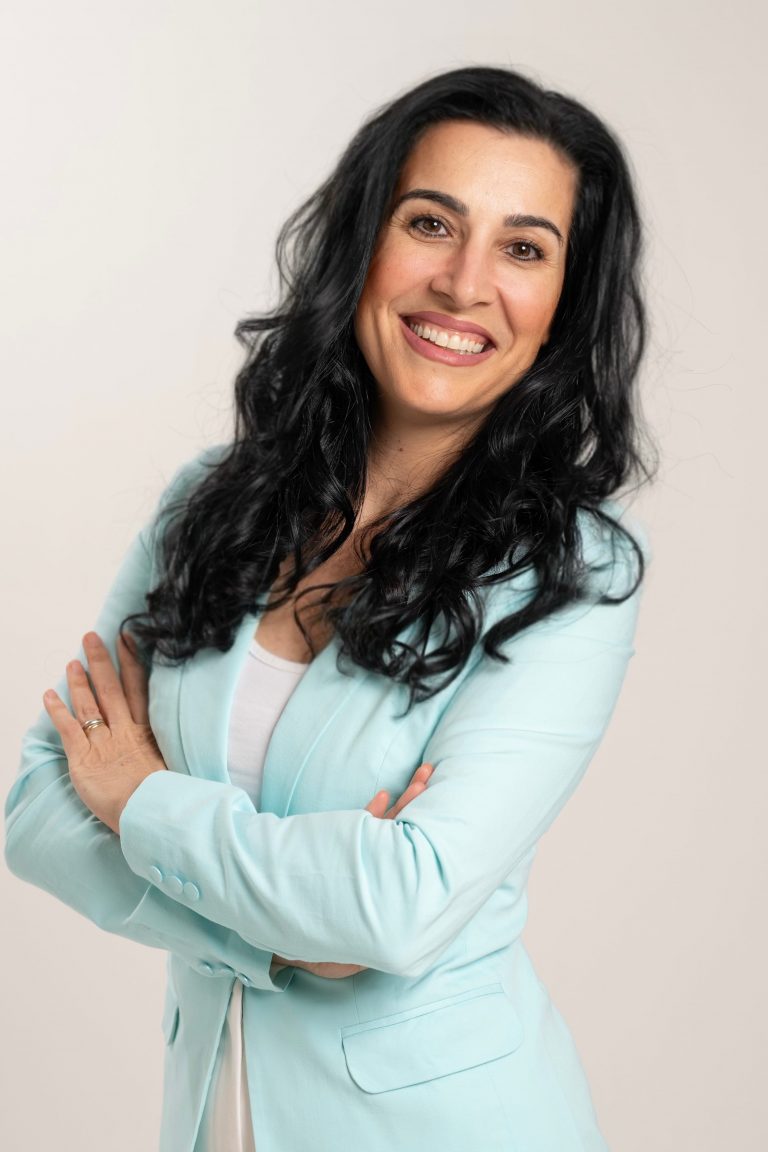Best PRESENTER IN DUBAI